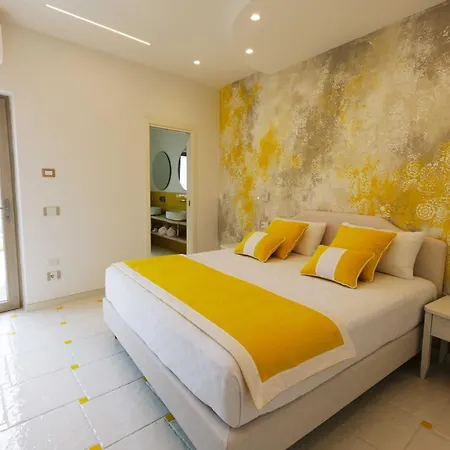 Borgo Sant'anna 게스트하우스 4*